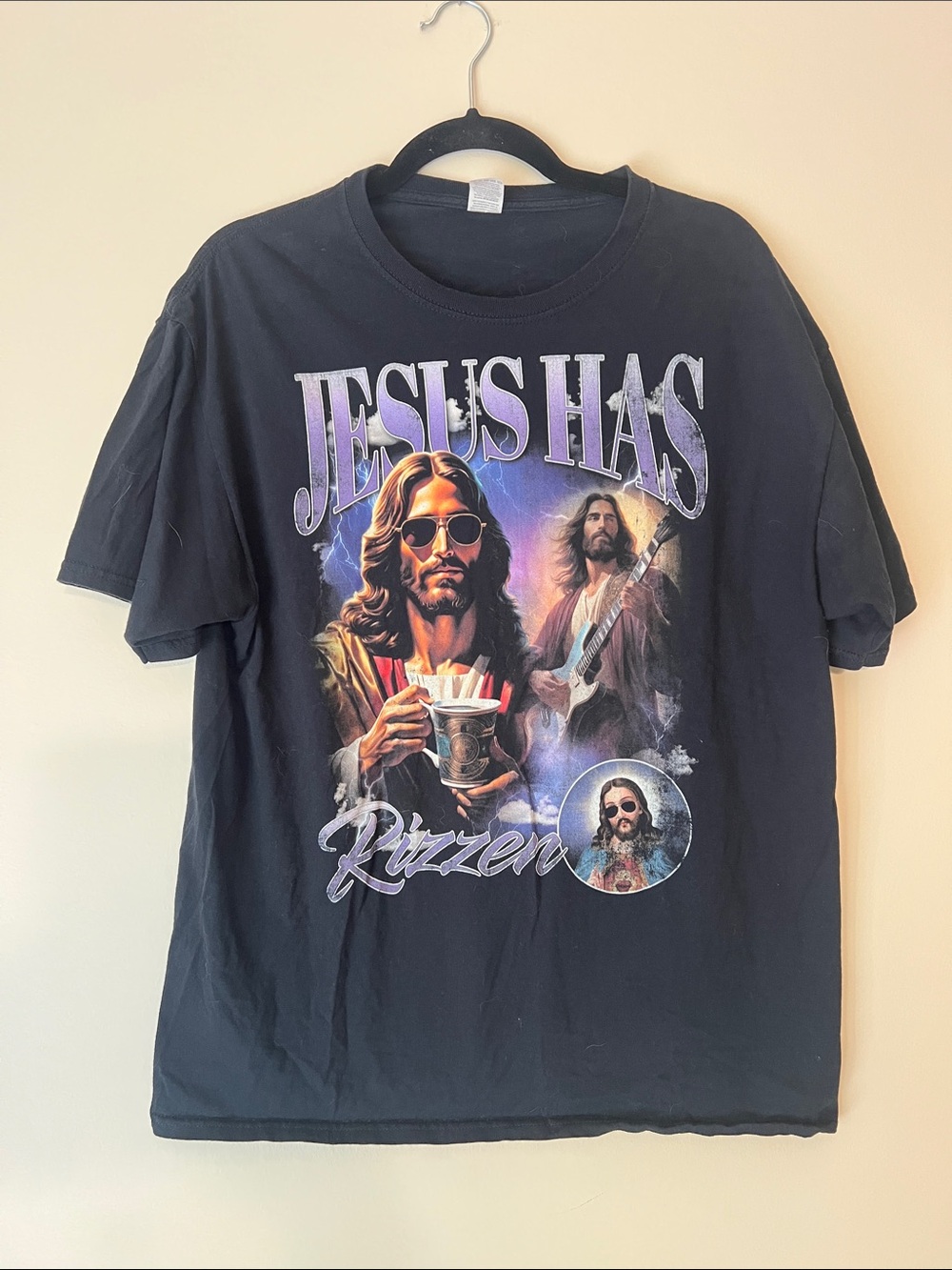 Black 'Jesus Has Rizzon' Graphic Tee - Men's Crewneck
